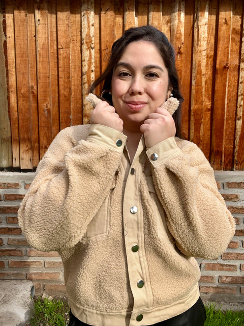 Chaqueta Corderito Beige