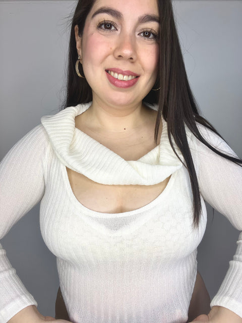 Top Cuello Ojal Blanco