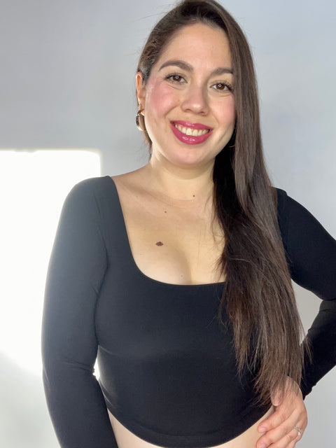 Crop Top Escote Cuadrado Negro