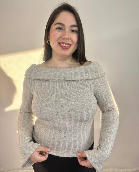 Polera Cuello Bote Nudo