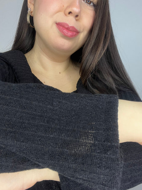 Top Cuello Ojal Negro