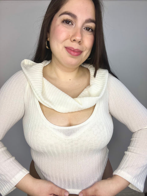 Top Cuello Ojal Blanco