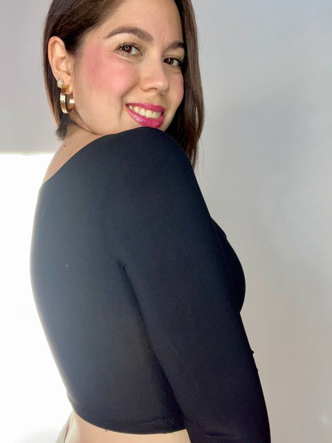 Crop Top Escote Cuadrado Negro
